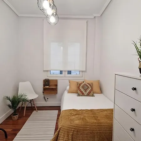 Cozy Apartment In The City Center By Aloha Bilbao Exterior photo